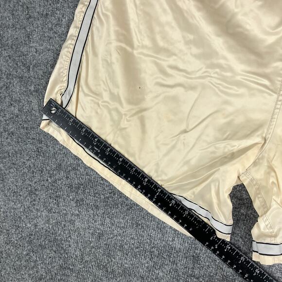 Nike Satin Shorts Mens Size XL Cream Red Swoosh Retro Lightweight Lined 90s - Picture 2 of 11